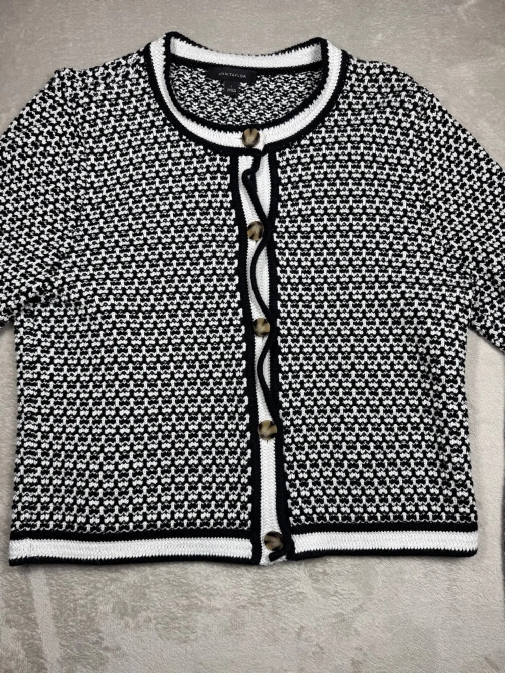 Ann Taylor Black and White Textured Knit Cardigan - Picture 4 of 13